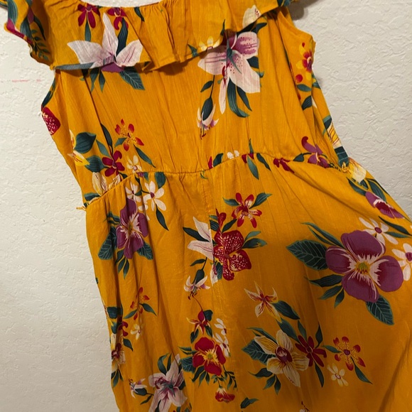 🎮Old Navy ruffle scoop neck Hawaiian Yellow Floral Dress size XL GUC - Picture 13 of 14